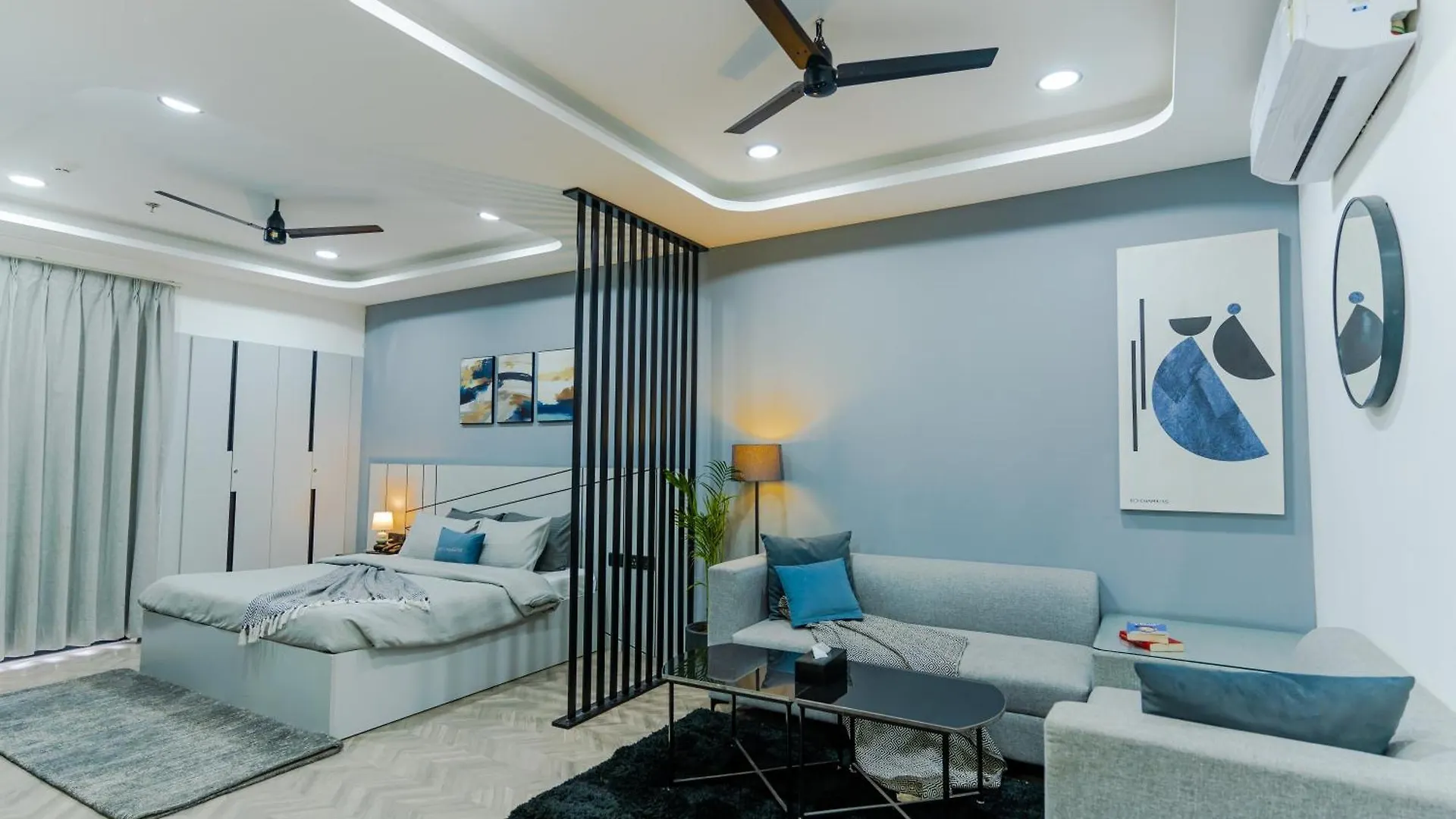 Bedchambers Luxury Apartment Near Golf Course Road Gurgaon