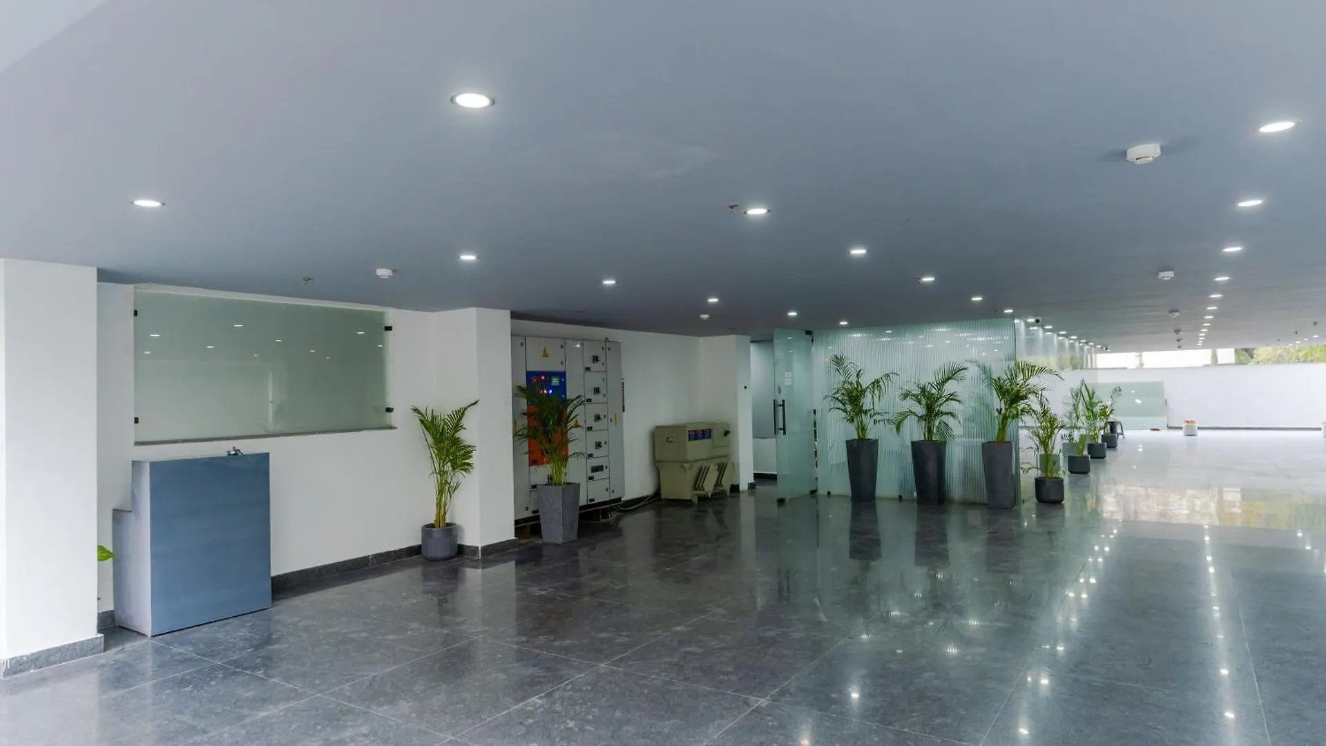 Bedchambers Luxury Apartment Near Golf Course Road Gurgaon